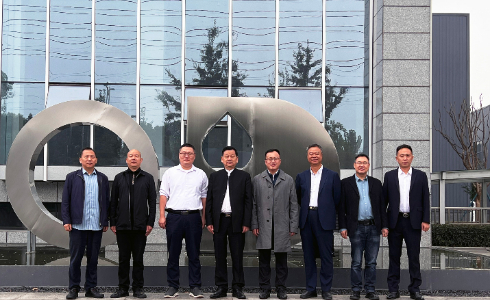 中国建材研究院、华蓥市副市长孟欣率玄武岩专家组一行赴源单科技调研指导